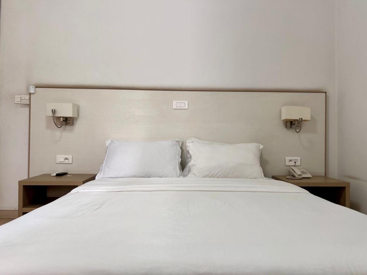 Residence Achenbach Abidjan Extérieur photo