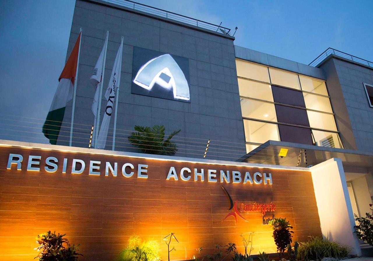 Residence Achenbach Abidjan Extérieur photo